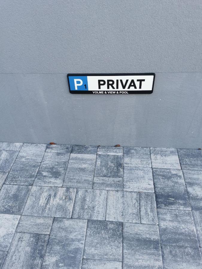 Volme Pool Apartment Banjole Bagian luar foto